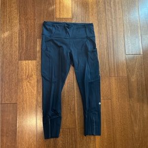 LuluLemon fast and free navy leggings
